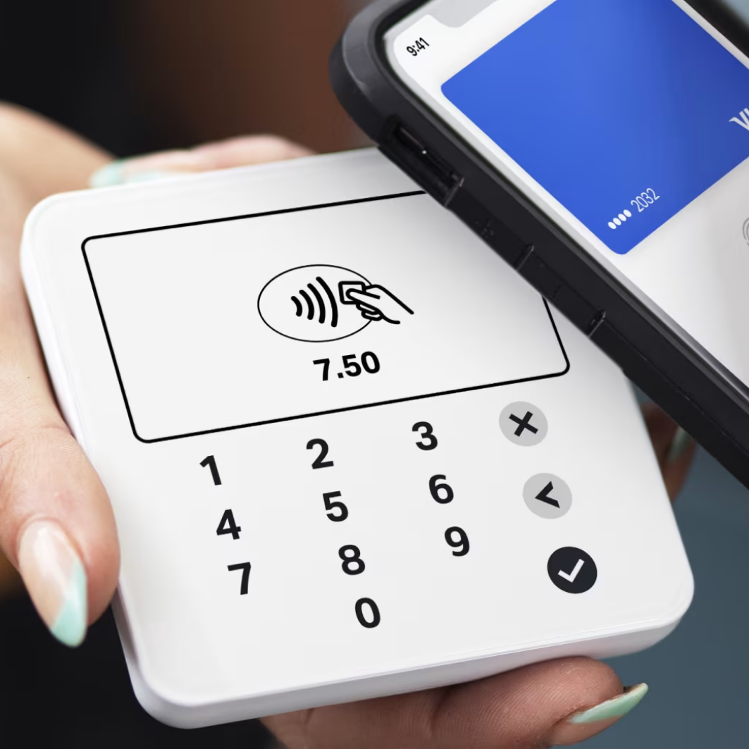 SumUp Solo Lite Card Reader – Portable Contactless Card Machine - Image 3